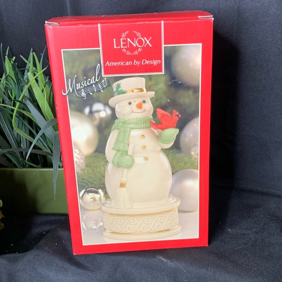 Vintage NIB Lenox “Wonderland Wishes” musical snowman - Picture 3 of 11